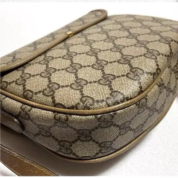 Authentic Gucci Shoulder /Crossbody Bag. - Picture 12 of 17